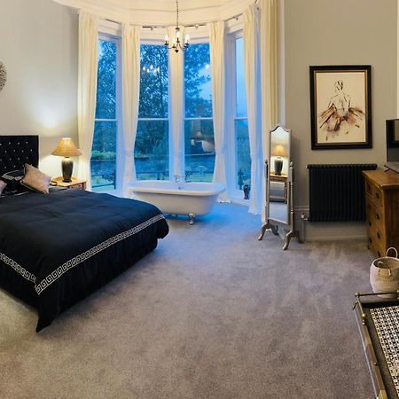 Luxury Garden Apartment Under The Castle, Дувр Экстерьер фото